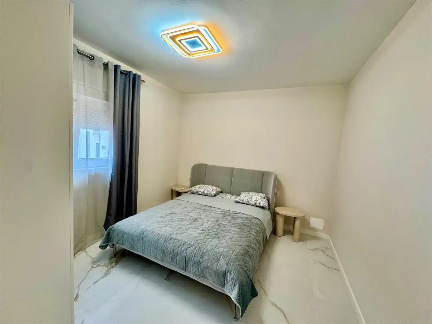 Bedroom of Flat for rent in Arona  with Furnished