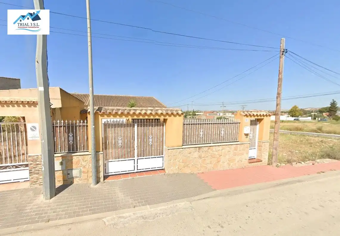 Xalet en venda a Calle Santa Cristina