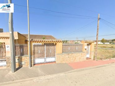 Xalet en venda a Calle Santa Cristina