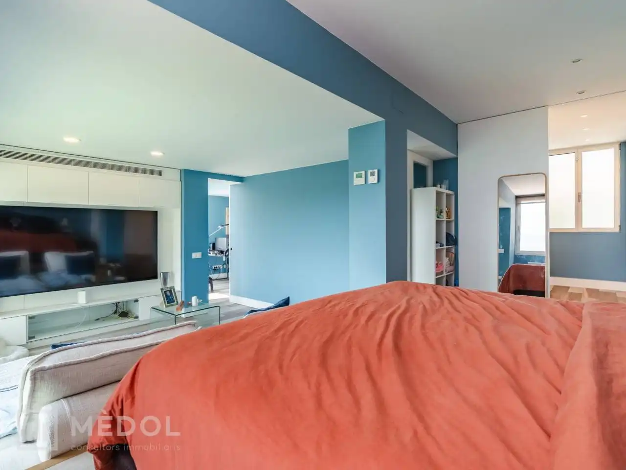 Habitación de Casa adosada en venta en Tarragona con Aire acondicionado, Calefacción y Jardín privado