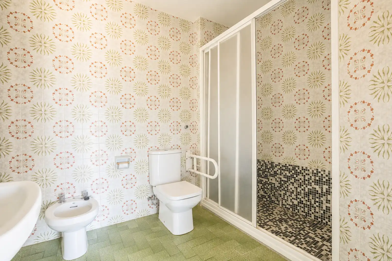 Baño de Piso en venta en Constantí con Aire acondicionado y Balcón