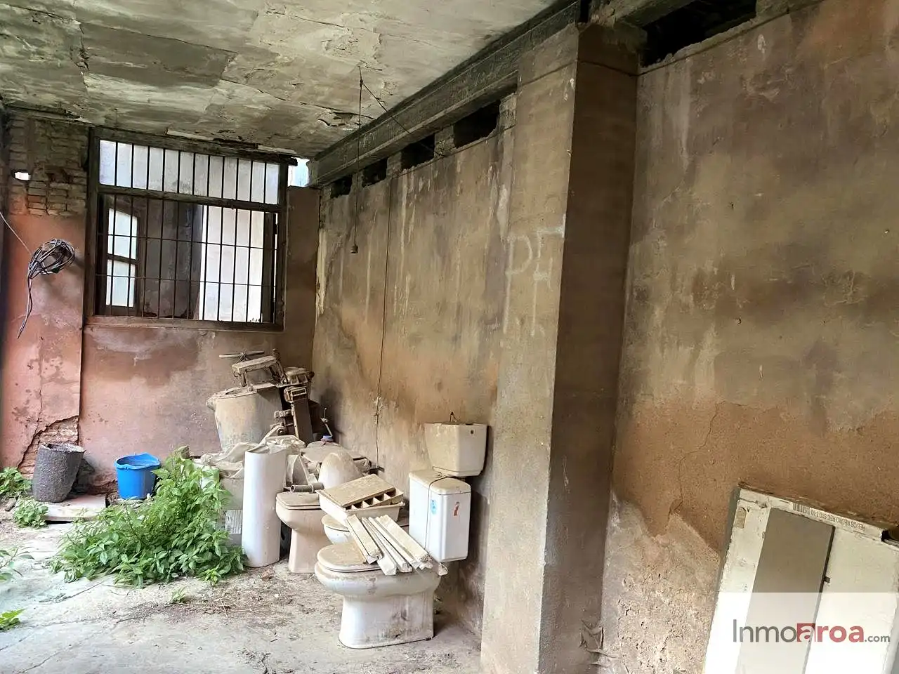 Bany de Casa o xalet en venda en Burjassot amb Terrassa