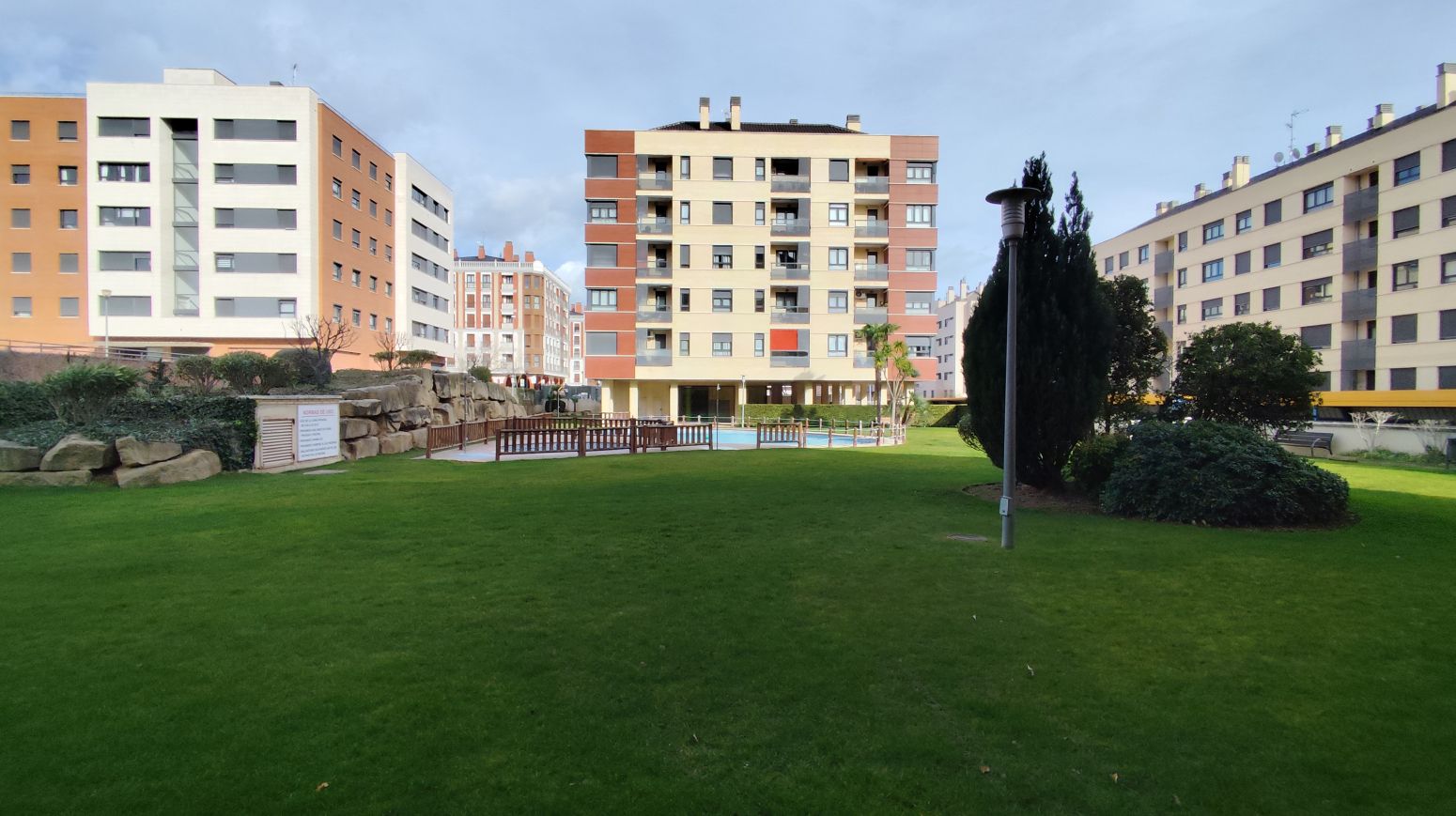 Exterior view of Flat for sale in  Logroño  with Heating, Parquet flooring and Storage room