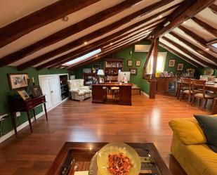 Sala d'estar de Dúplex en venda en Alcalá de Henares amb Aire condicionat, Calefacció i Terrassa