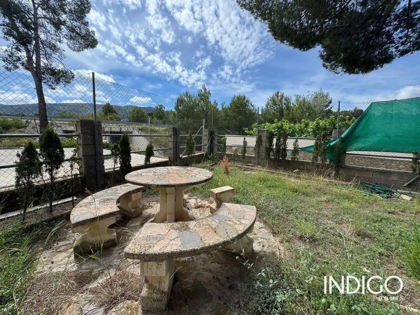 Jardí de Casa adosada en venda en Ibi amb Calefacció, Traster i Moblat