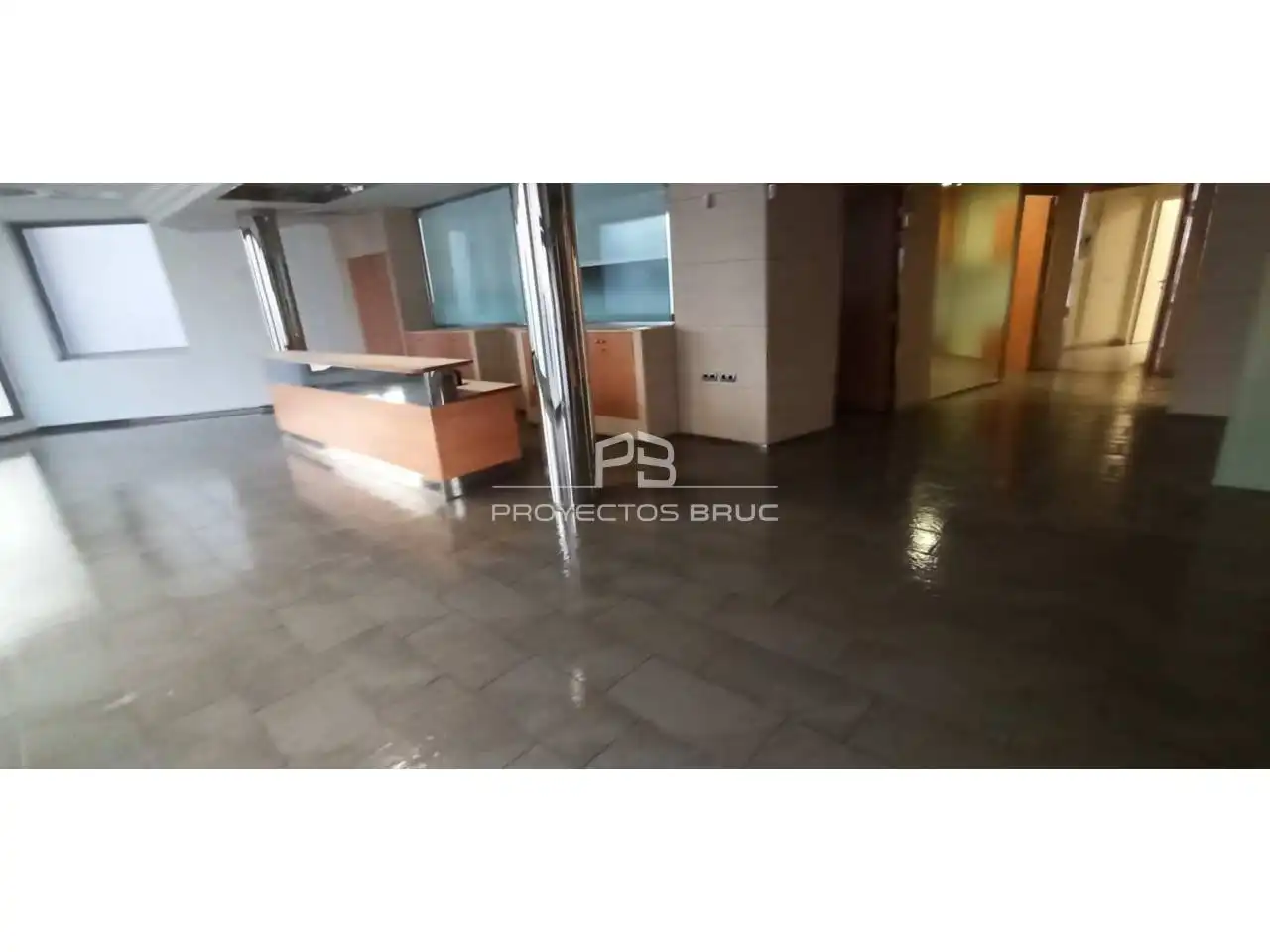 Local comercial en venda a Avenida Cataluña, imagen 8