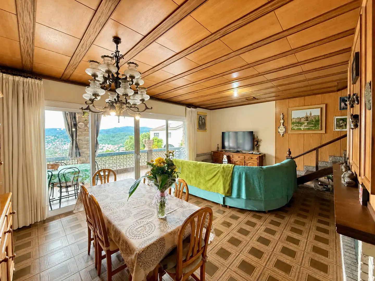 Dining room of Houses for sale in Torrelles de Llobregat  with Heating, Private garden and Terrace