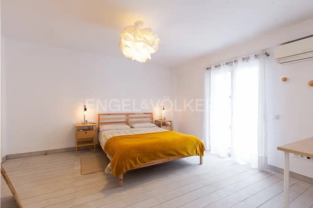 Habitación de Piso de alquiler en Valencia con Aire acondicionado, Calefacción y Amueblado