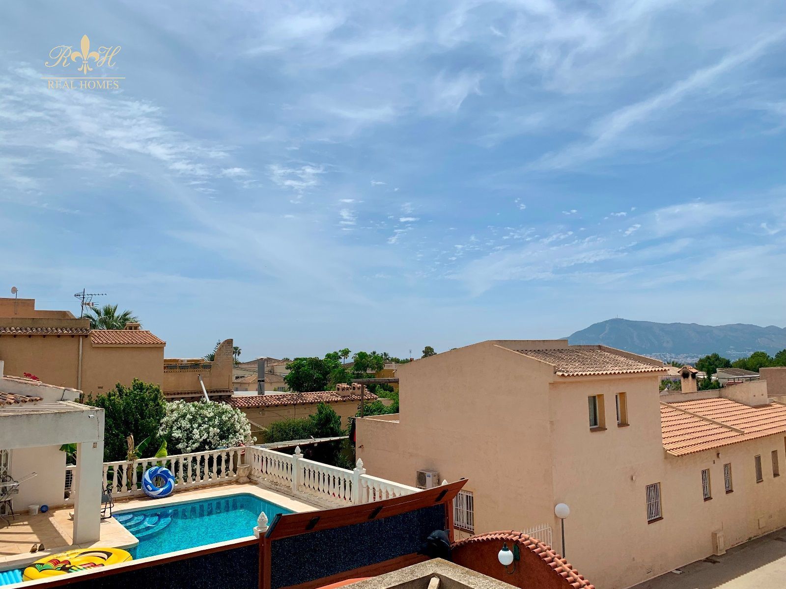 Swimming pool of House or chalet for sale in La Nucia  with Air Conditioner, Terrace and Swimming Pool