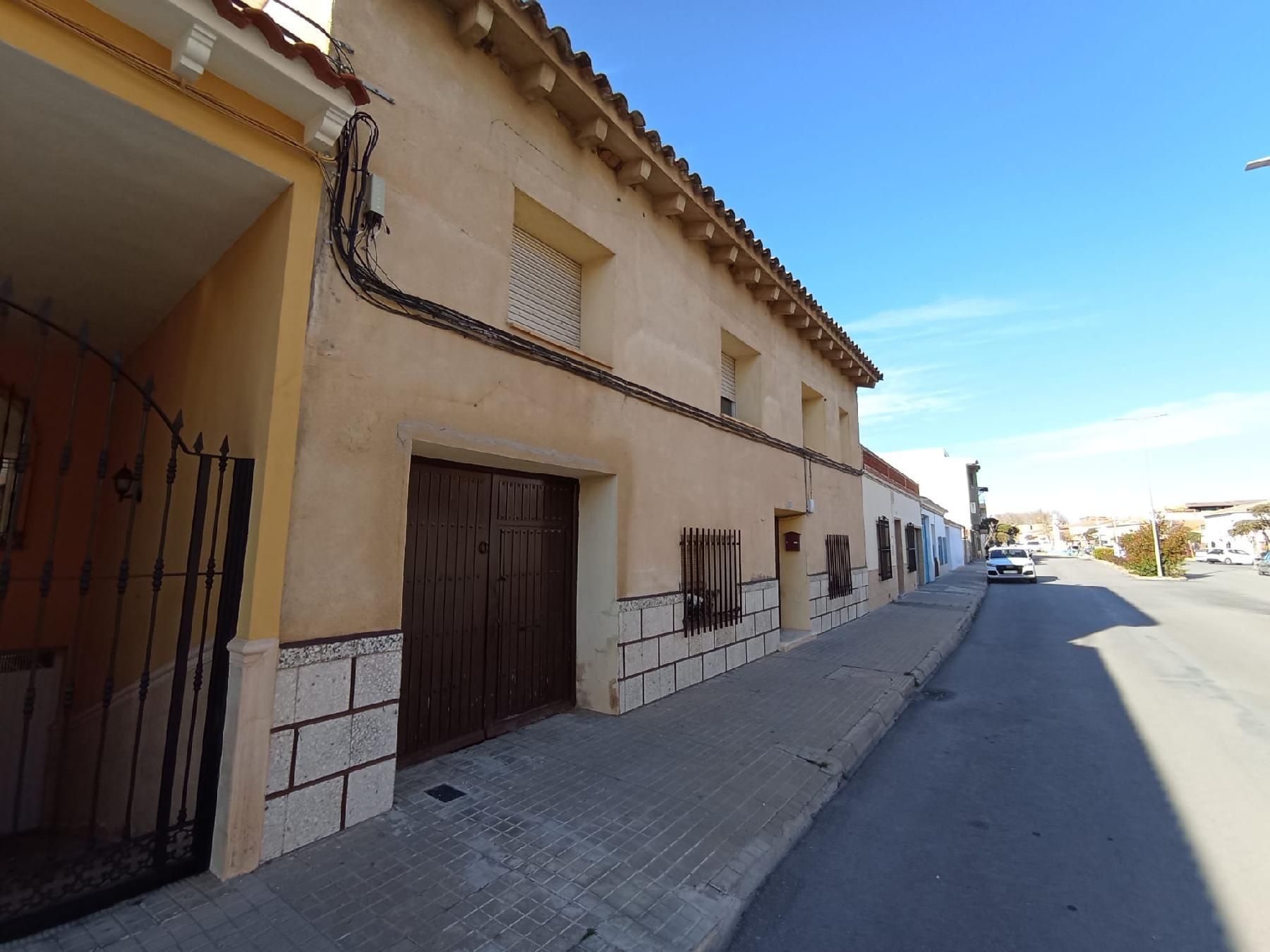 Vista exterior de Casa o xalet en venda en Argamasilla de Alba