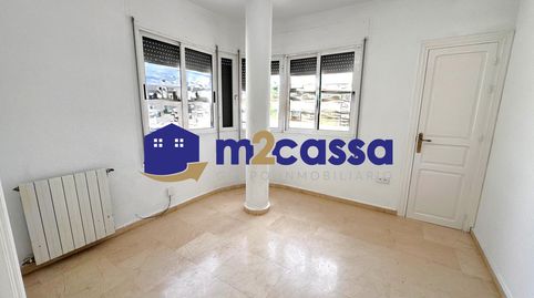 CASA INMEJORABLE A POCOS MINUTOS DEL CENTRO DE LORCA, Bild 3