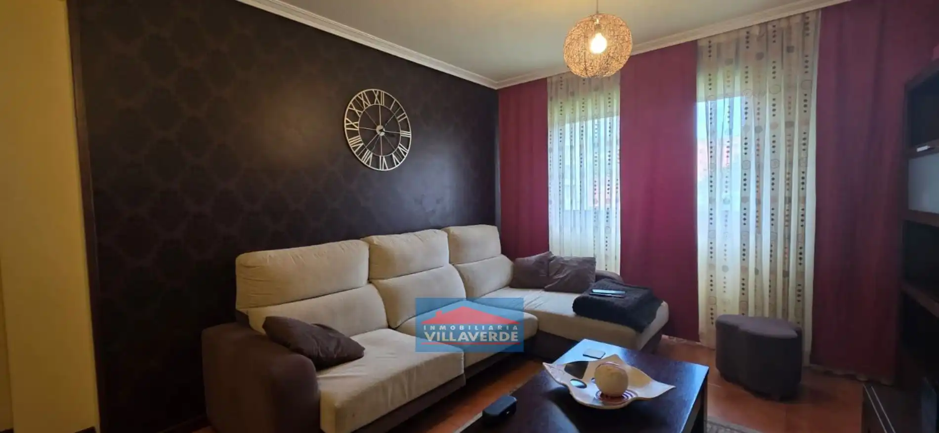 Sala de estar de Piso en venta en Cangas  con Calefacción, Trastero y Amueblado