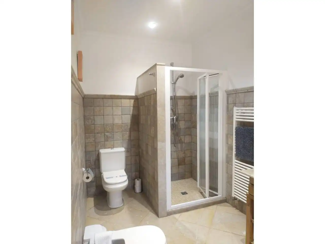 Baño de Casa o chalet en venta en Ruidera con Aire acondicionado, Calefacción y Jardín privado