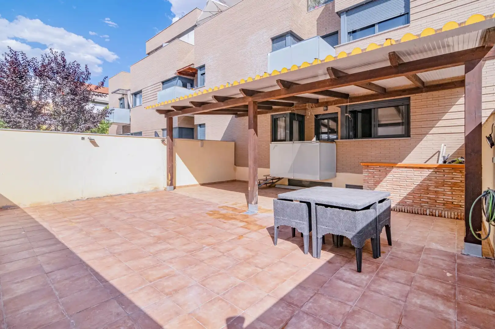 Terrassa de Pis en venda en Albolote amb Jardí privat, Terrassa i Moblat