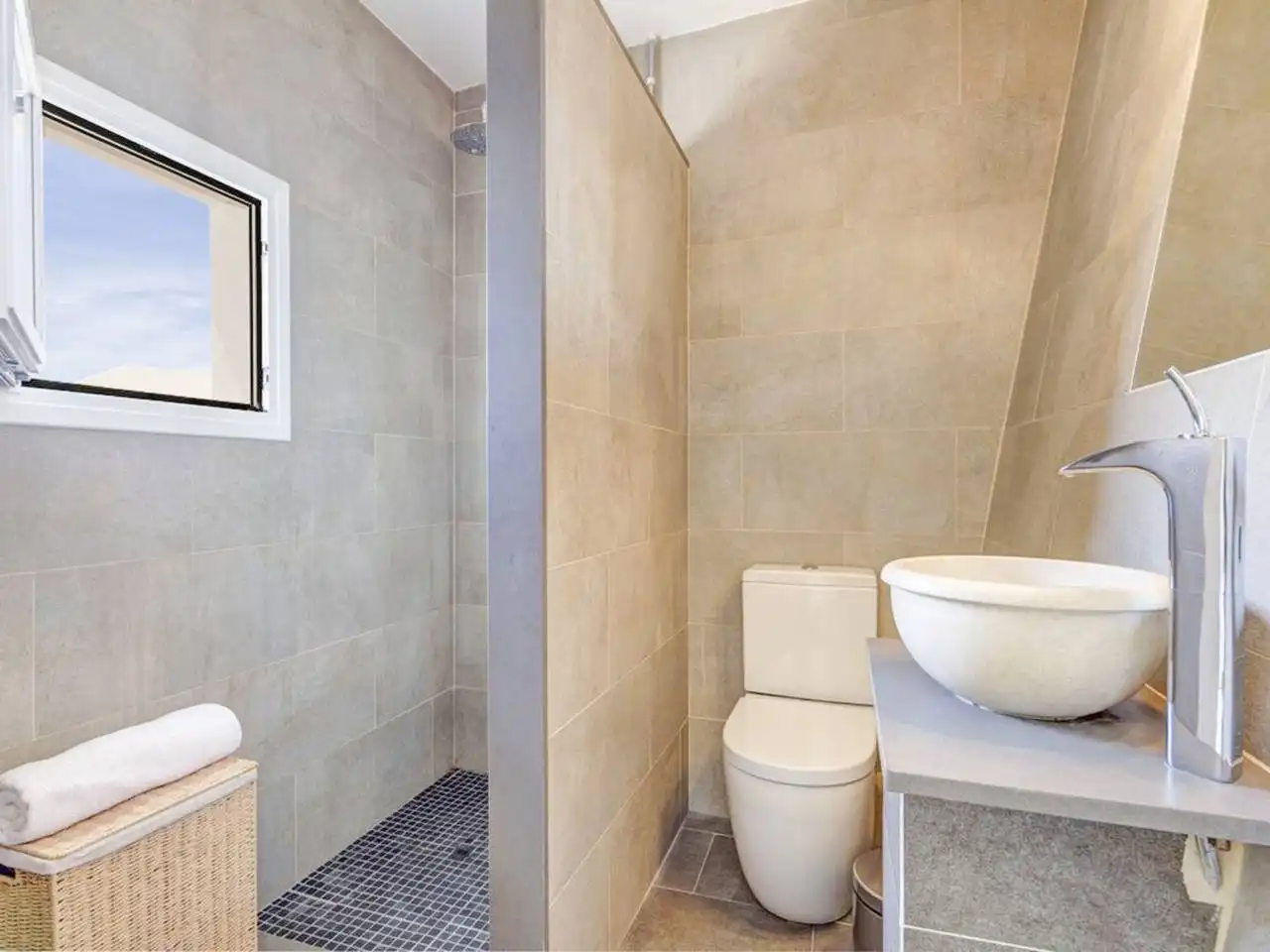 Detached house with pool for sale in Cala en Porter, imagen 10