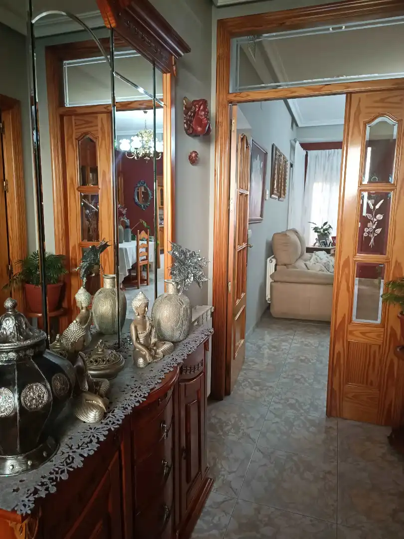 Adossat amb terrassa en venda a Villanueva de la Serena, imagen 3