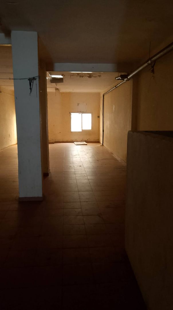 Local de lloguer a Carrer del Degà Bahí, 66, El Camp de l'Arpa del Clot