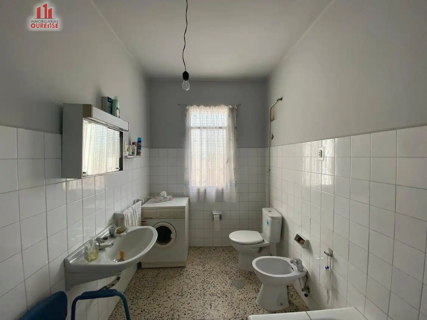 Baño de Casa o chalet en venta en Toén con Jardín privado, Terraza y Amueblado