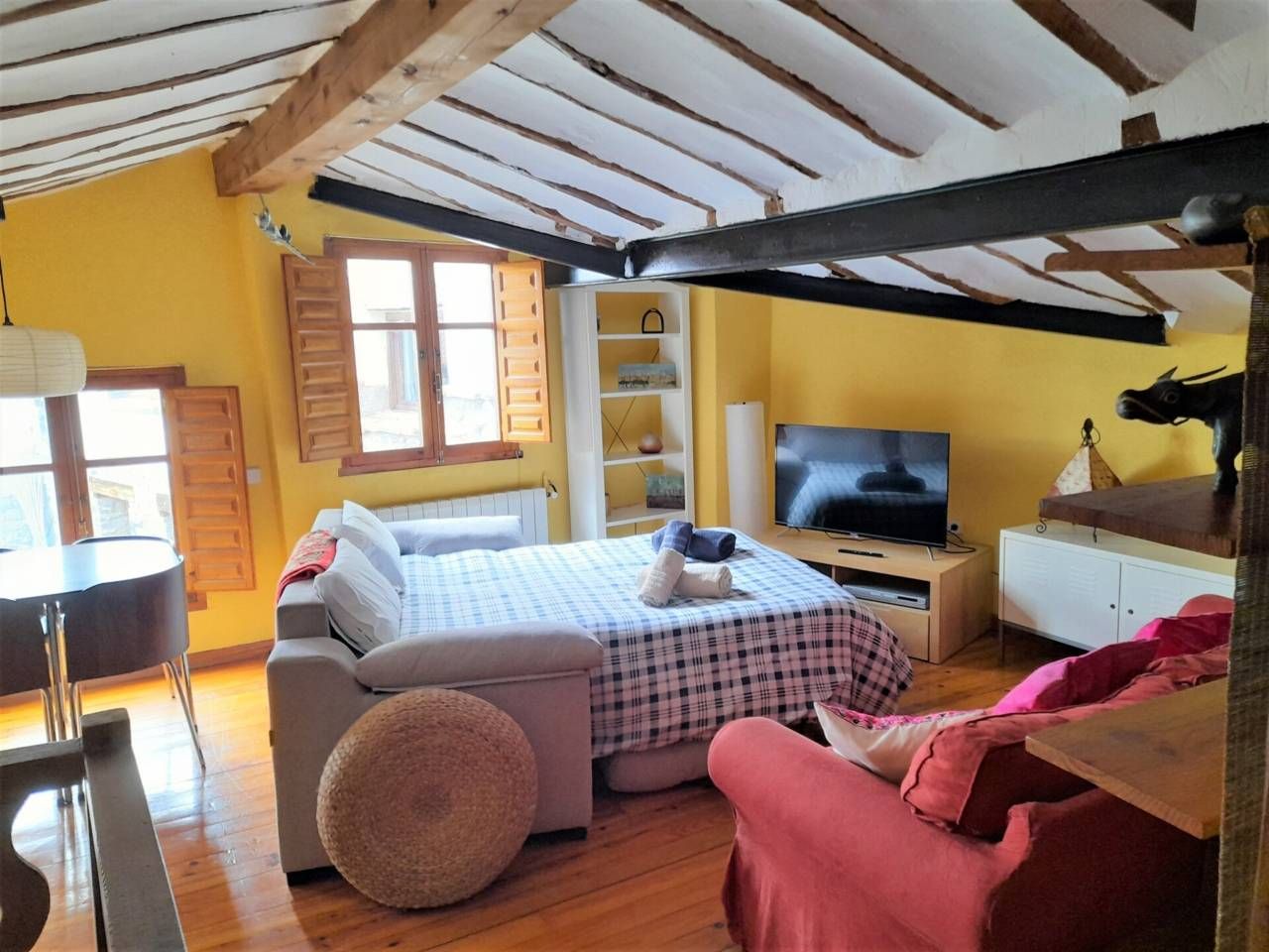 Sala de estar de Casa o chalet en venta en Soto En Cameros con Calefacción, Jardín privado y Terraza