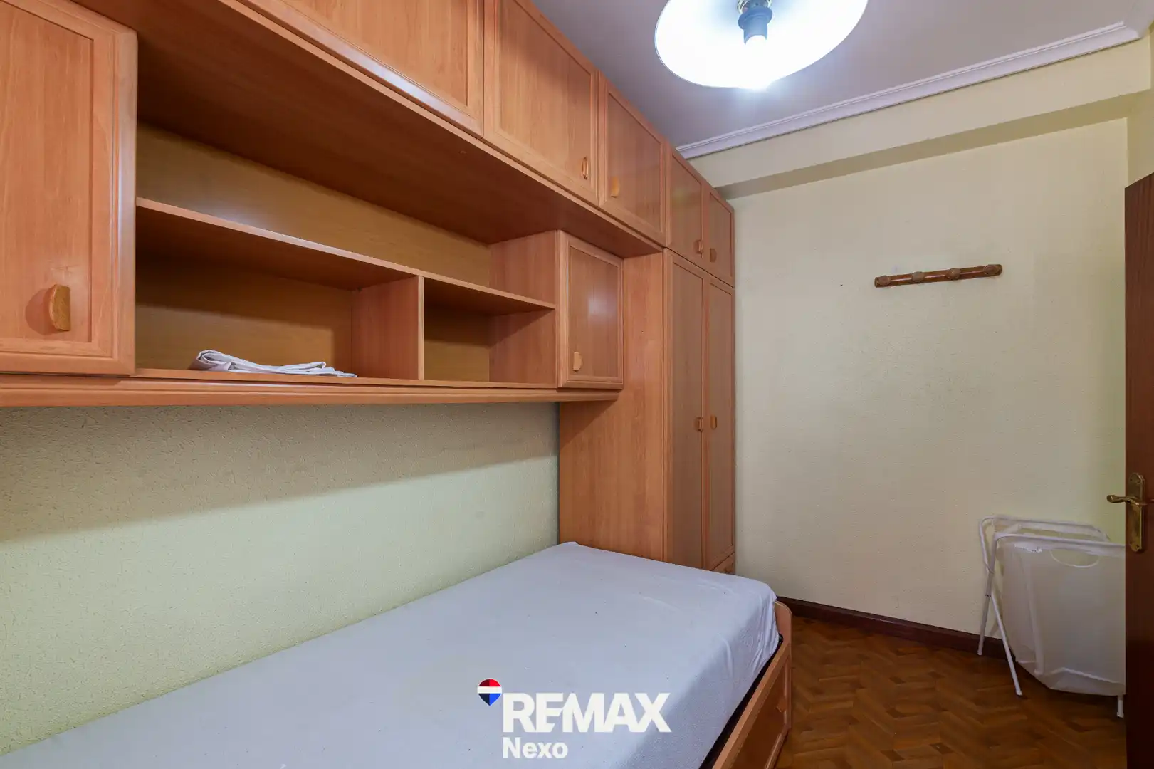 Schlafzimmer von Wohnung zum Verkauf in Valladolid mit Heizung, Möbliert und Ofen