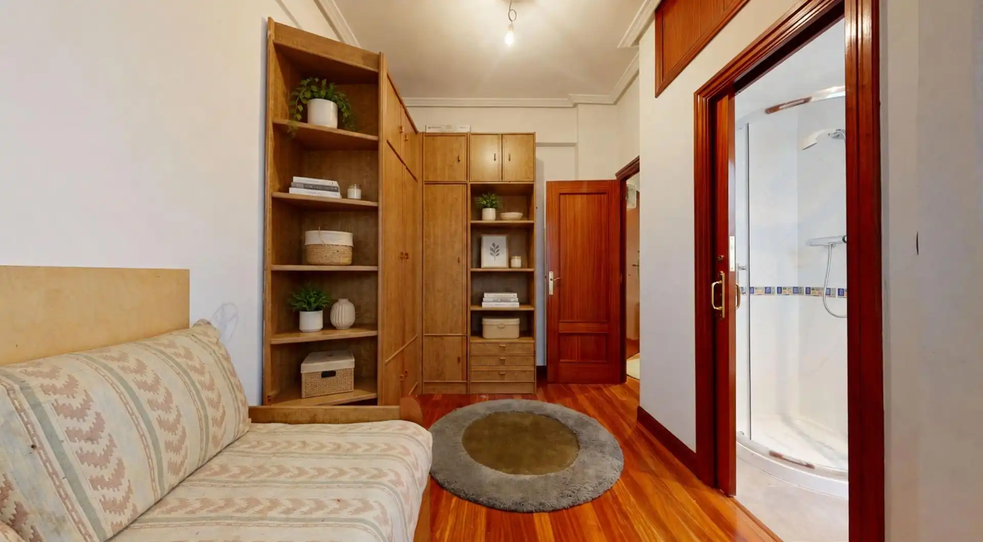 Bedroom of Flat for sale in Bilbao   with Heating