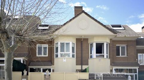 Foto 2 de Casa adosada de lloguer a Calle Francisco Goya, Ajalvir, Madrid