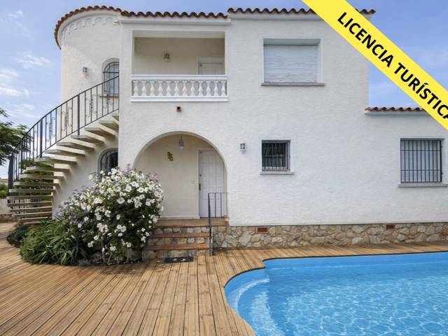 Casa-chalet en Venta en Sector Montseny, 79 en Carlit - Montseny