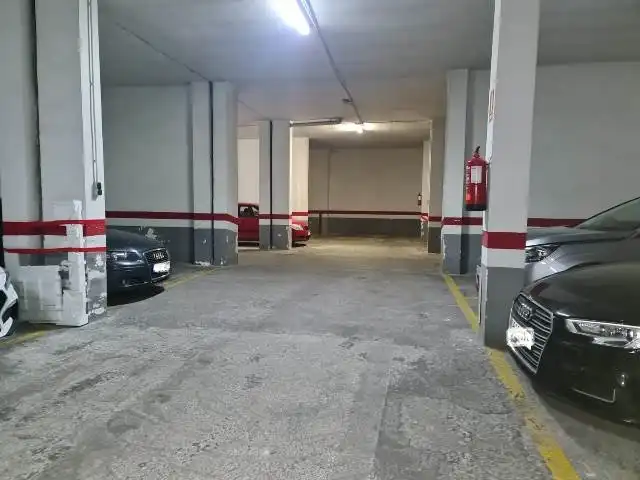 Parking de Garaje de alquiler en Valencia