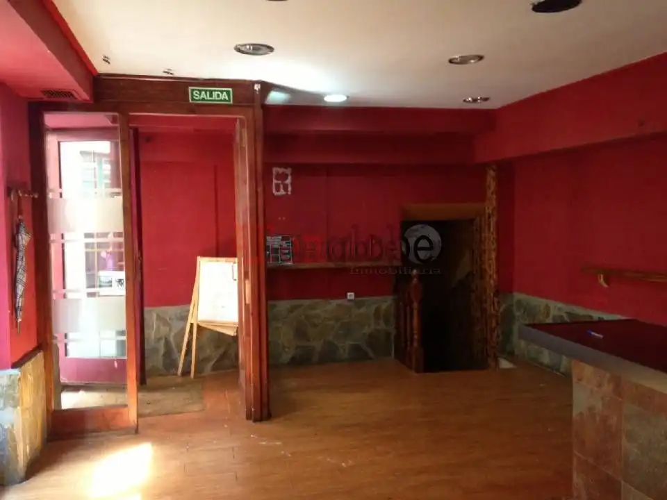 Geschaftsraum zur Miete in Oviedo 