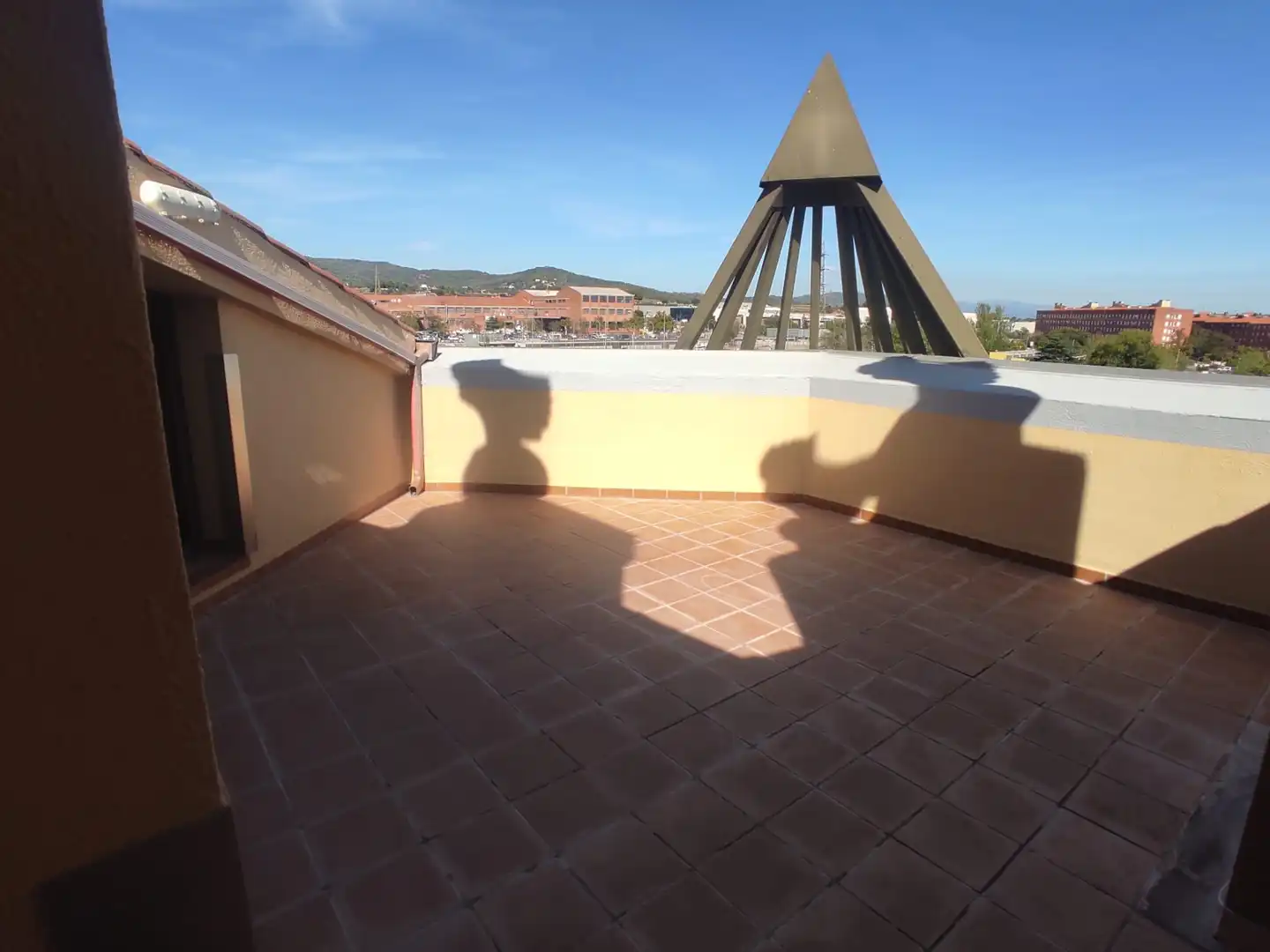 Maisonette mit Terrasse zum Verkauf in Nord-est, imagen 2