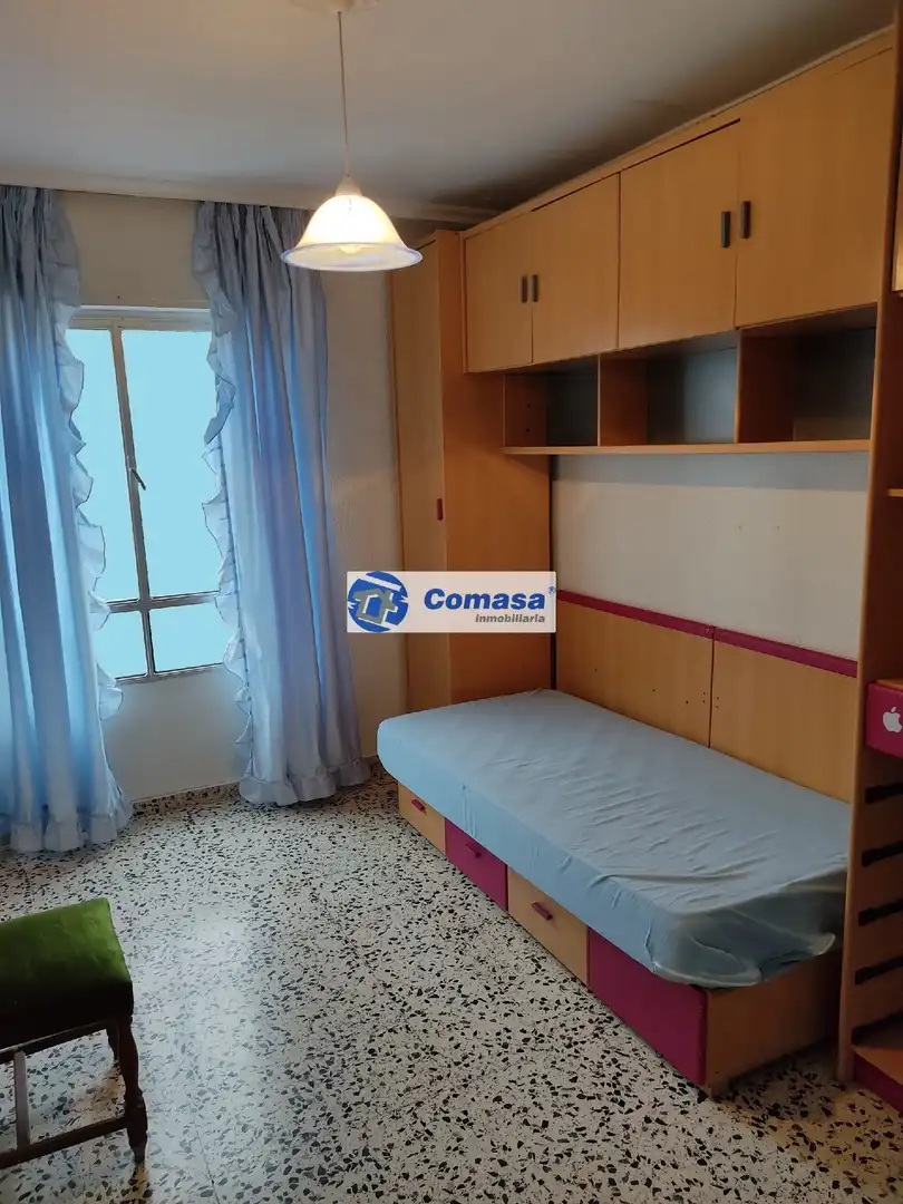 Piso con ascensor en venta en Martos, imagen 6