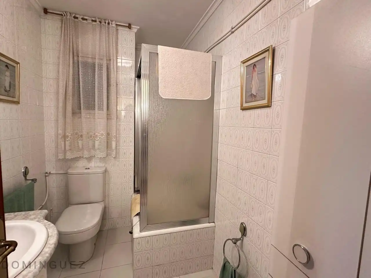 Bany de Apartament de lloguer en Vigo  amb Calefacció i Moblat