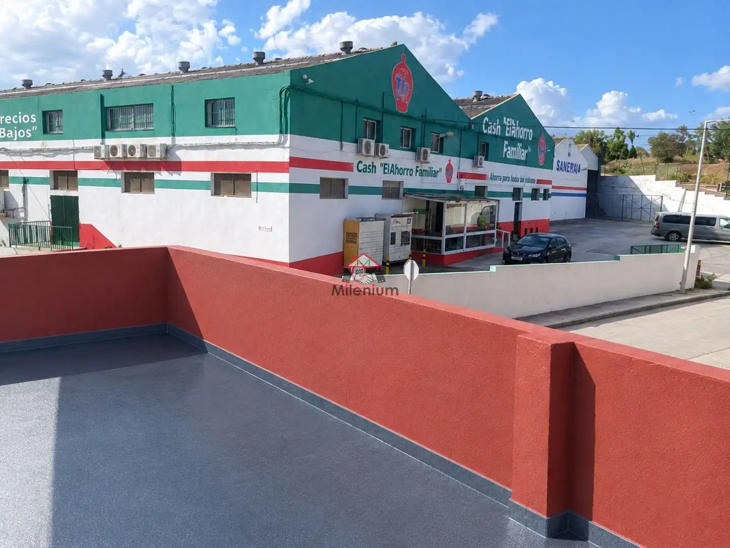 Vista exterior de Casa o chalet en venta en Algeciras con Terraza y Alarma