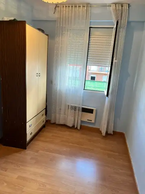 Schlafzimmer von Wohnung zum Verkauf in Madrid mit Terrasse und Möbliert