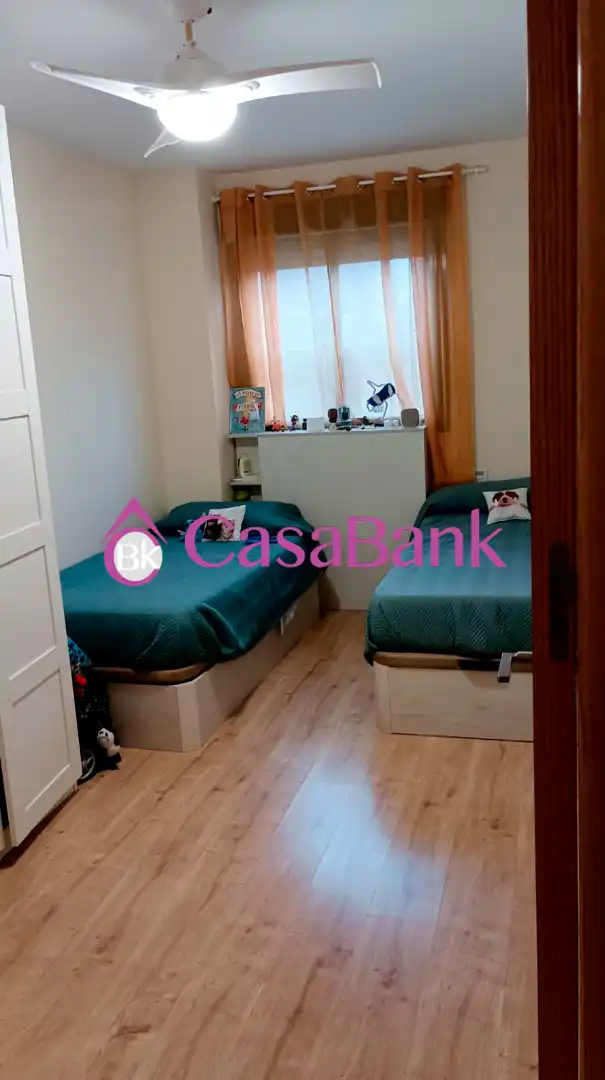 Dormitori de Pis en venda en Córdoba amb Calefacció, Terrassa i Traster
