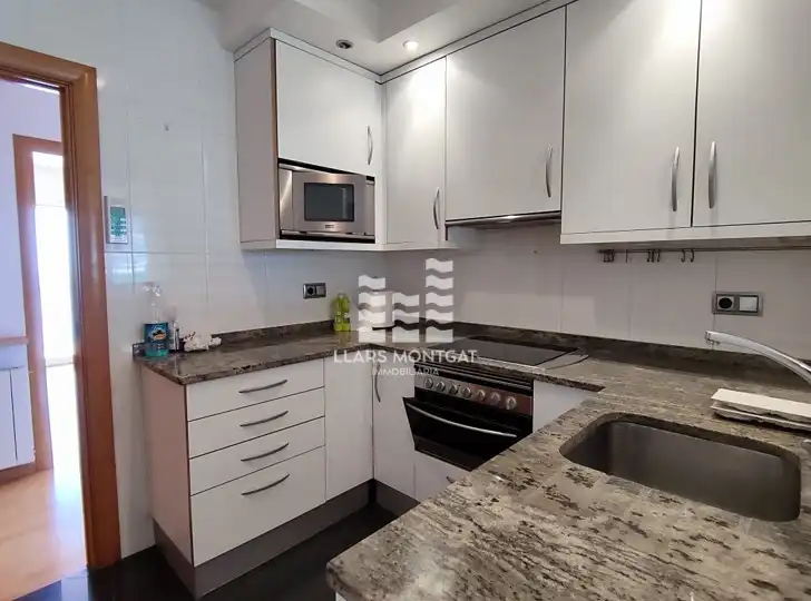 Kitchen of Attic for sale in Montgat  with Heating, Parquet flooring and Terrace