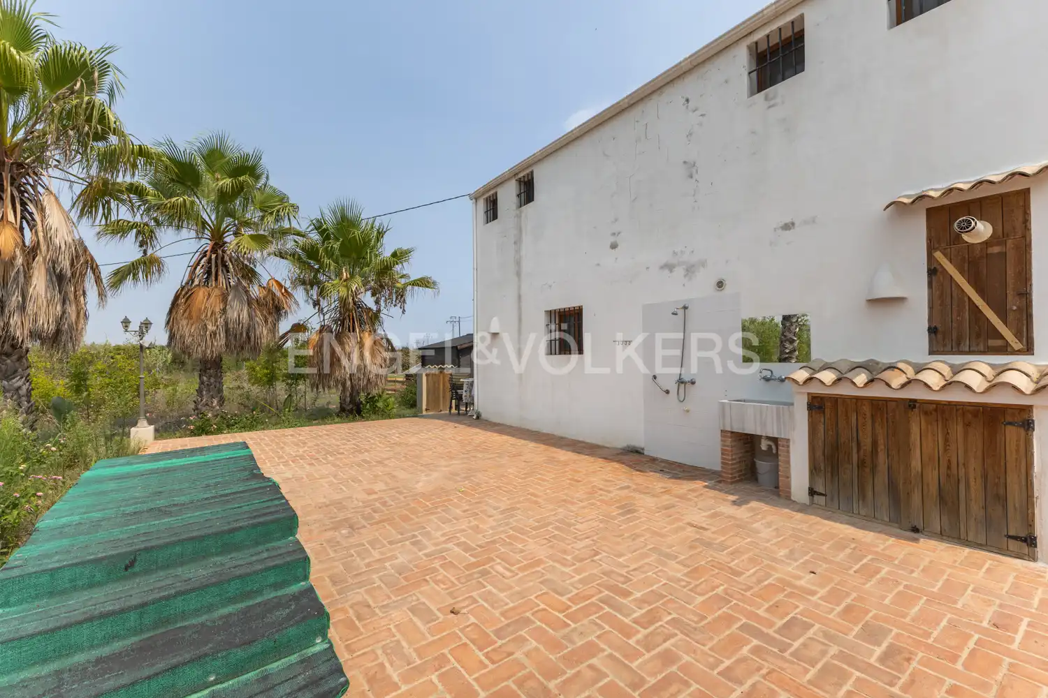 Vista exterior de Casa o xalet en venda en Sueca amb Aire condicionat, Calefacció i Jardí privat