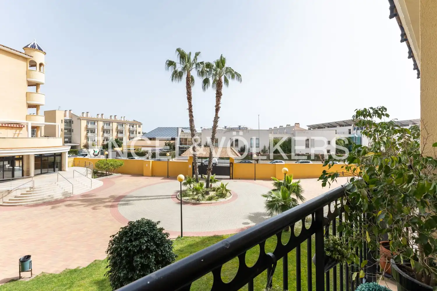 Vista exterior de Pis de lloguer en Canet d'En Berenguer amb Aire condicionat, Calefacció i Jardí privat