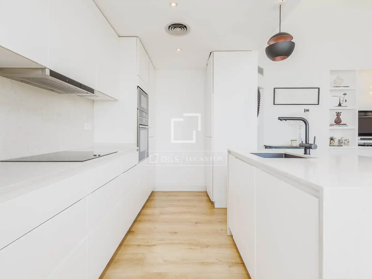 Kitchen of Flat for sale in Barcelona  with Air Conditioner, Private garden and Terrace