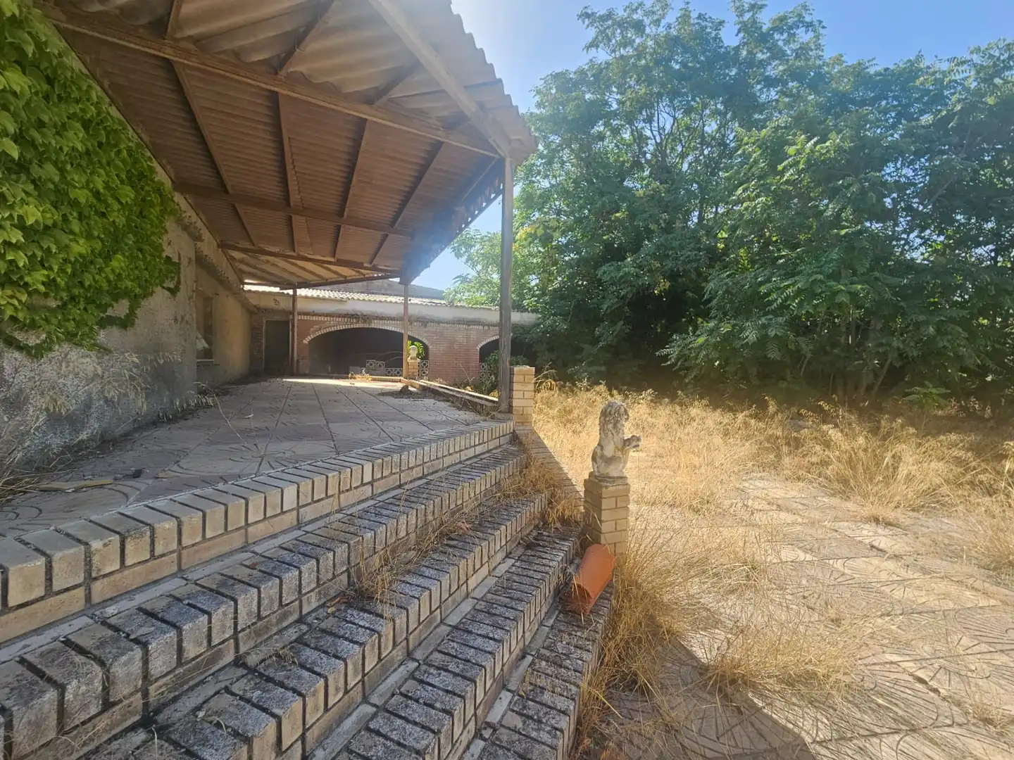 Terrassa de Local de lloguer en Mondéjar
