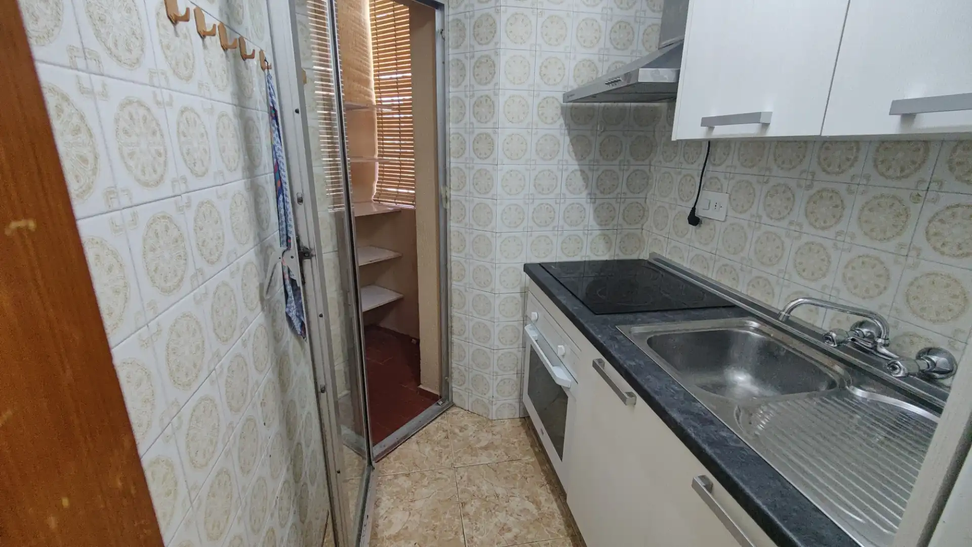 Appartement compact avec terrasse à vendre à Paseo Reina Sofía 3, imagen 9