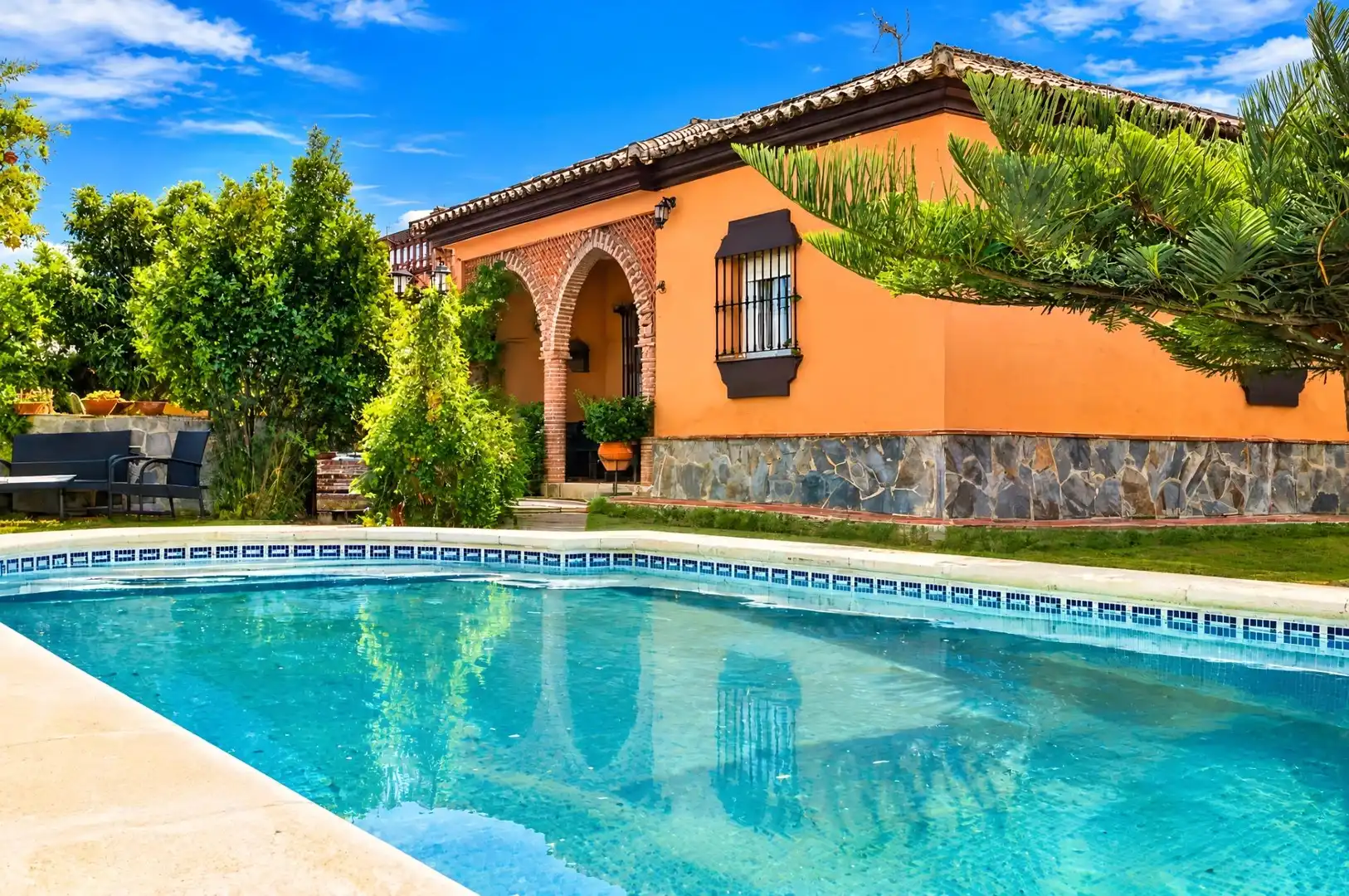 Villa con piscina in vendita a Los Franceses – La Vega