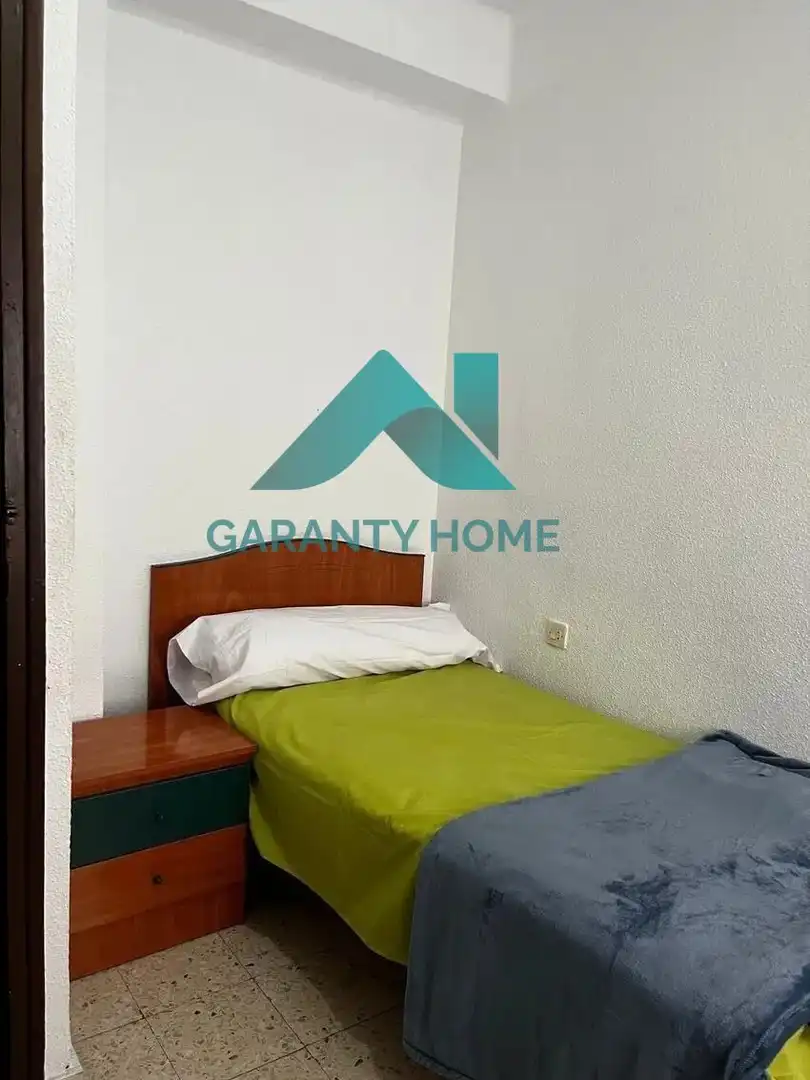Bedroom of Flat for rent in Cáceres  with Furnished and Balcony