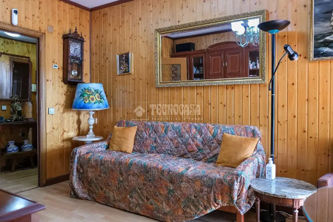 Living room of Flat for sale in Madrid  with Terrace and Community pool