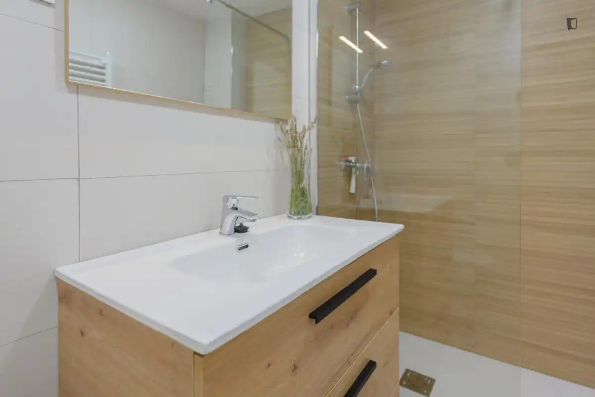 Baño de Apartamento para compartir en Universidad