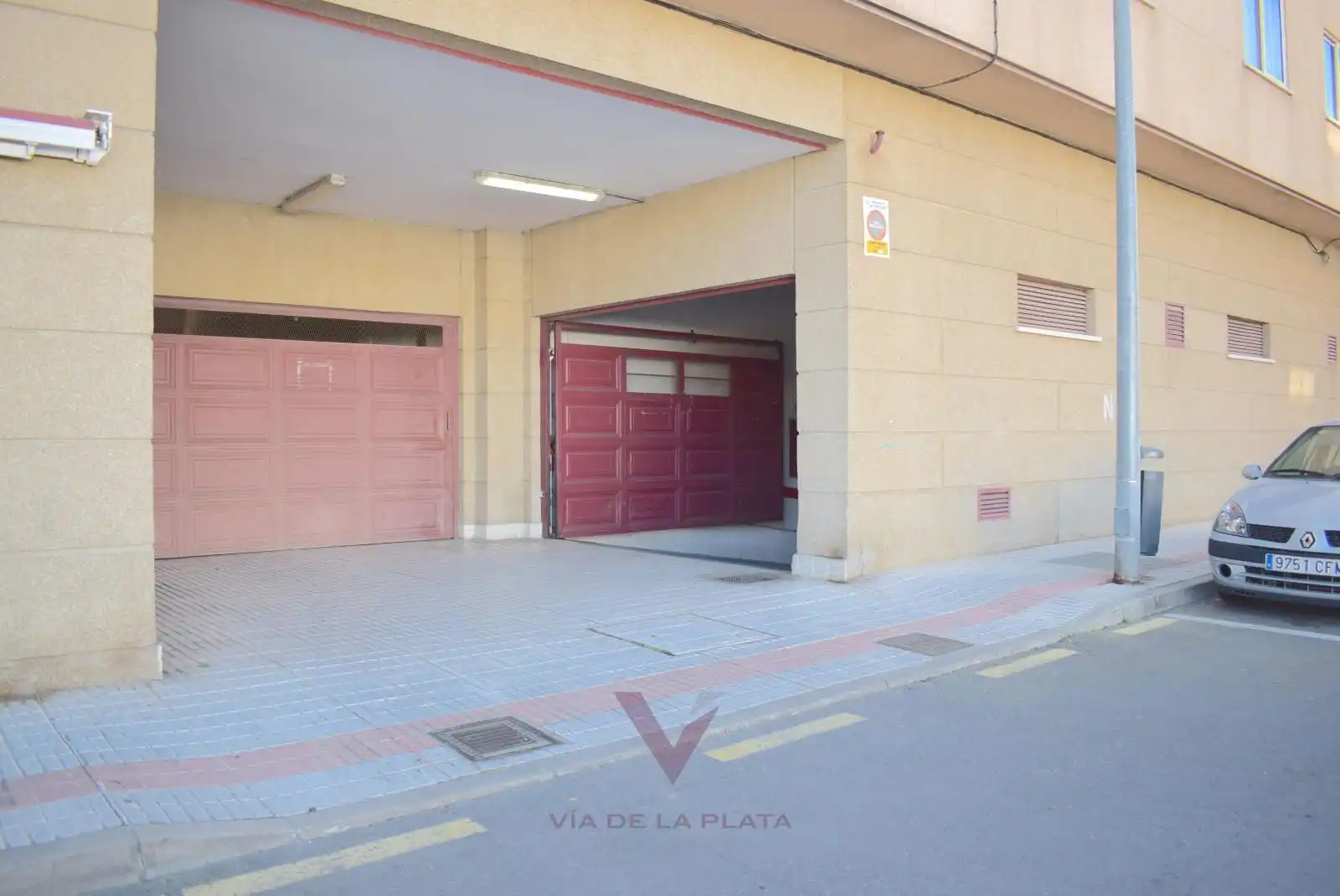 Parking de Ático en venta en Santa Marta de Tormes con Calefacción, Terraza y Piscina