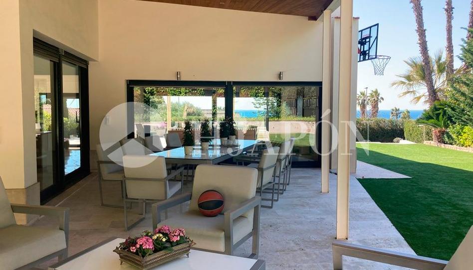 Foto 1 de Casa o xalet de lloguer a Alella, Barcelona