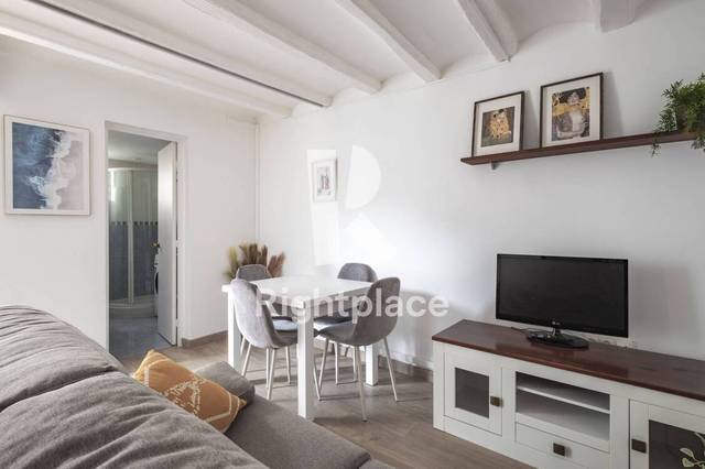 Apartamento en Venta en El Poble Sec - Parc de Montjuïc