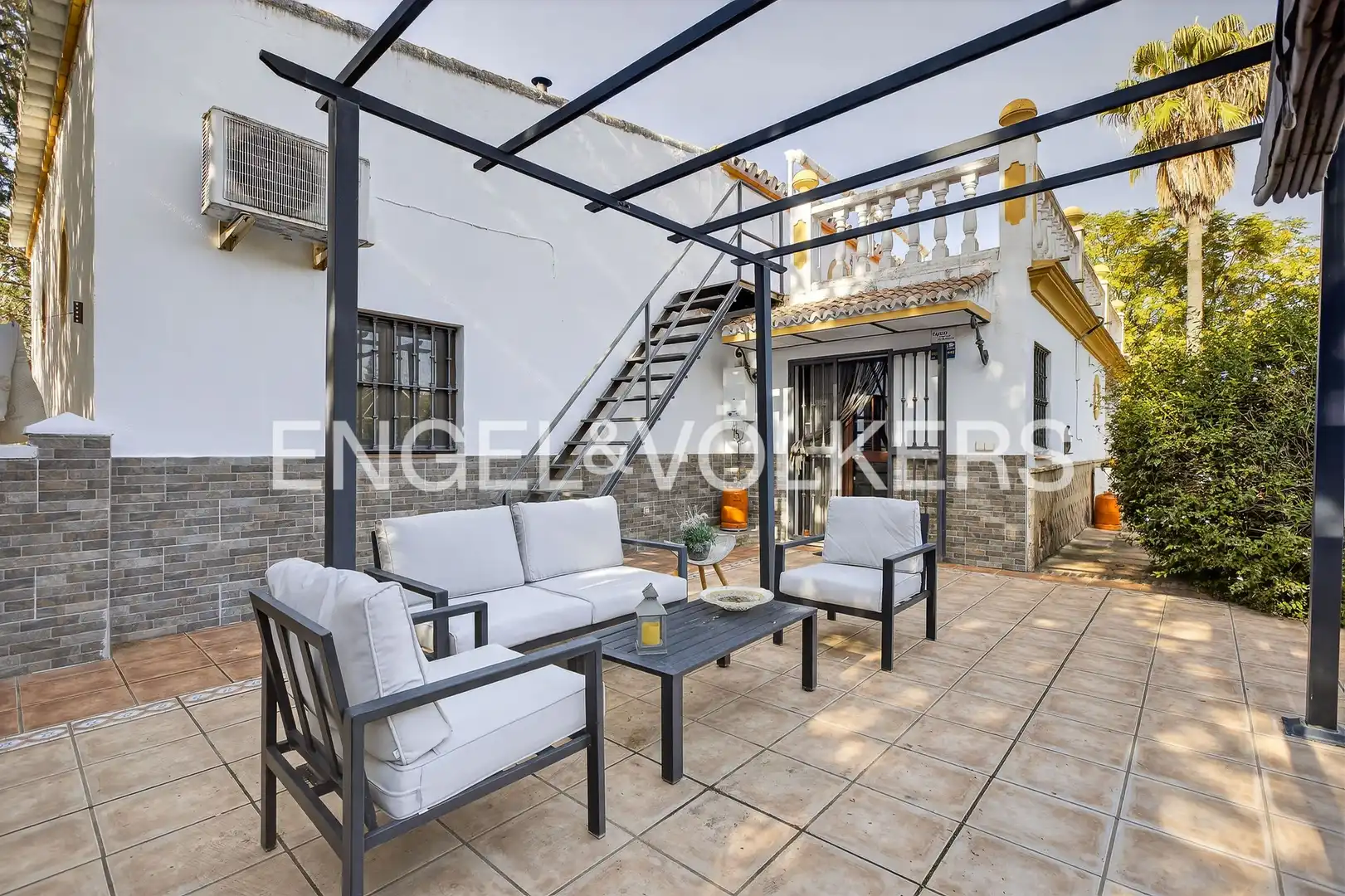 Terrace of Houses for sale in Morón de la Frontera  with Air Conditioner, Heating and Private garden
