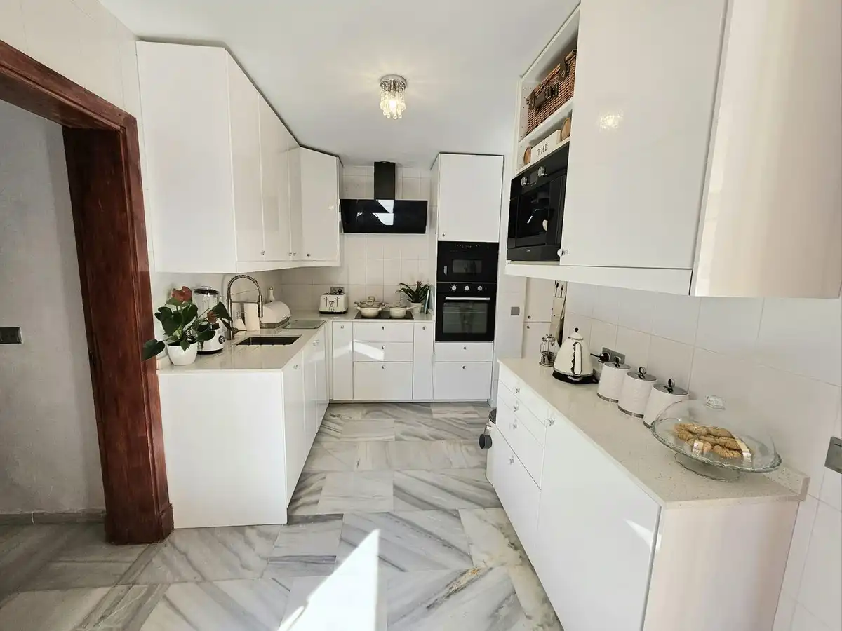 Casa con piscina en venta en Los Flamingos, imagen 7